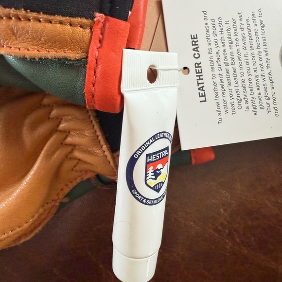 **Men's NWT Hestra Wakayama Ski Glove - UNIQUE! (Sz 10, color Forest & Cork)** - Picture 7 of 8